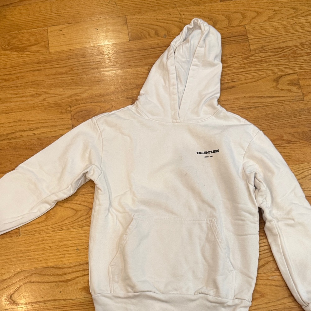 Talentless men’s Classic White Hoodie
